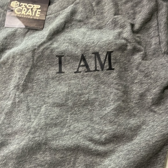 NWT T Shirt “I AM” front “FEARLESS LOVED STRONG BLESSED beautiful” back - Picture 2 of 5